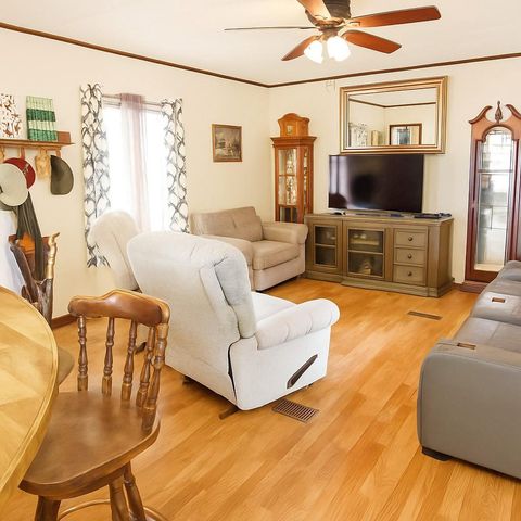 41 S Lafitte Lookout Drive, Point Blank, TX 77364