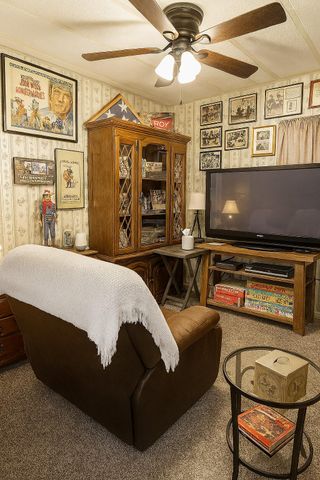 41 S Lafitte Lookout Drive, Point Blank, TX 77364