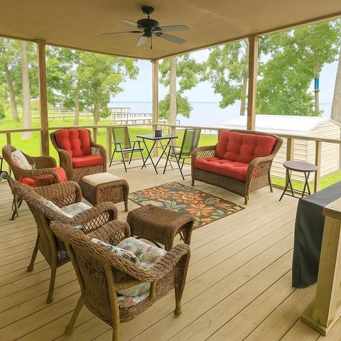 41 S Lafitte Lookout Drive, Point Blank, TX 77364