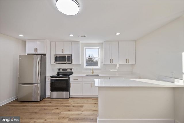 555-A S MARLYN AVE, Essex, MD 21221