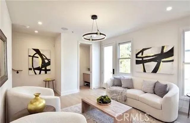 189 S Allen Avenue 1, Pasadena, CA 91106