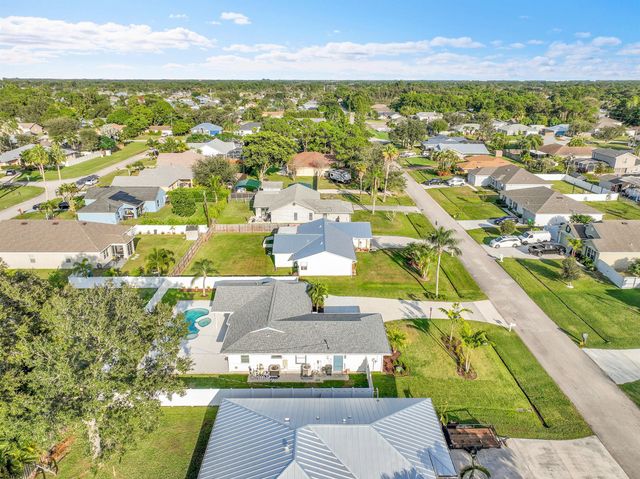 273 SW Nativity Ter Terrace, Port St Lucie, FL 34984
