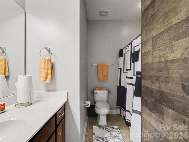 7128 Toxaway Lane, Charlotte, NC 28269