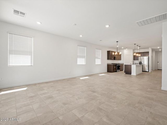 4199 W ERIK Lane, San Tan Valley, AZ 85144