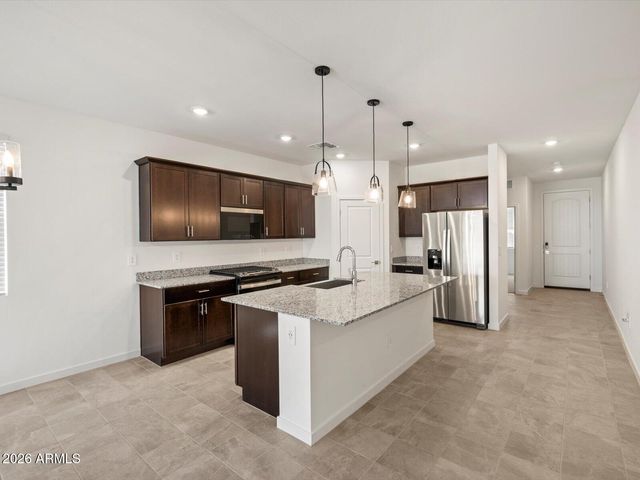 4199 W ERIK Lane, San Tan Valley, AZ 85144