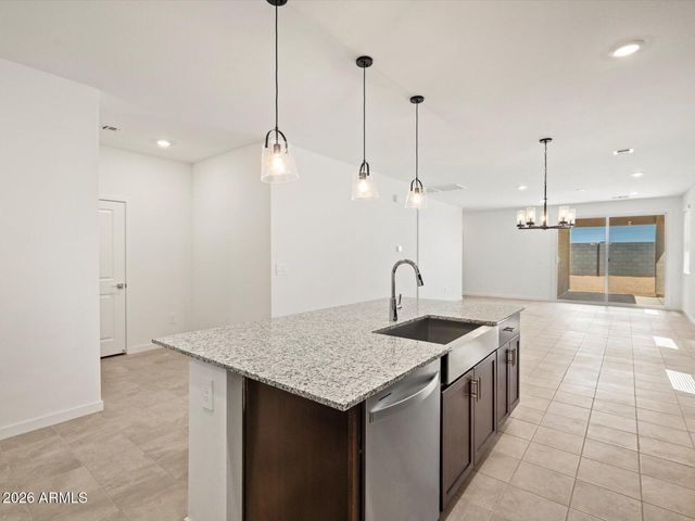 4199 W ERIK Lane, San Tan Valley, AZ 85144