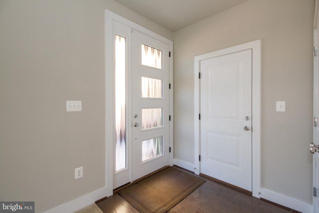 4932 TRAIL VISTA LN, Chantilly, VA 20151