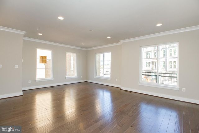 4932 TRAIL VISTA LN, Chantilly, VA 20151