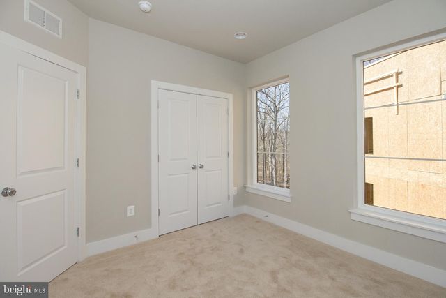 4932 TRAIL VISTA LN, Chantilly, VA 20151