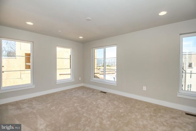 4932 TRAIL VISTA LN, Chantilly, VA 20151