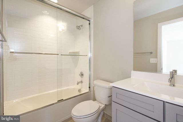 4932 TRAIL VISTA LN, Chantilly, VA 20151