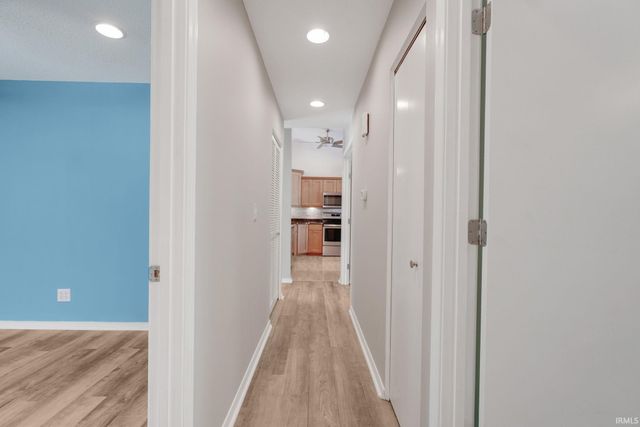 5622 Greensboro Drive, Newburgh, IN 47630