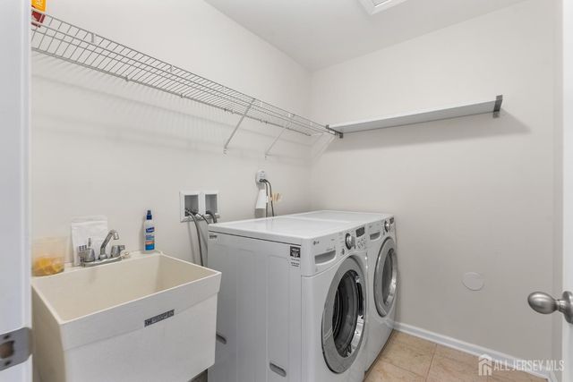 2357 Berkshire Lane, North Brunswick, NJ 08902