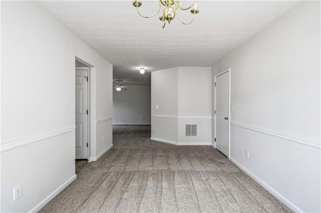 2571 S Hills, Riverdale, GA 30296