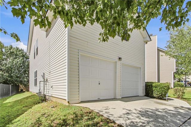 2571 S Hills, Riverdale, GA 30296