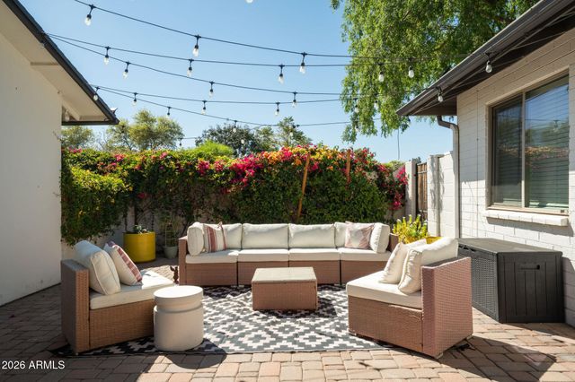 4813 E FAIRMOUNT Avenue, Phoenix, AZ 85018