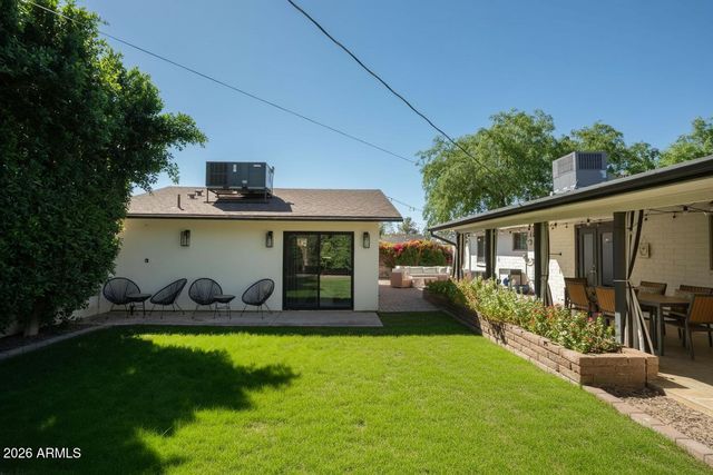 4813 E FAIRMOUNT Avenue, Phoenix, AZ 85018