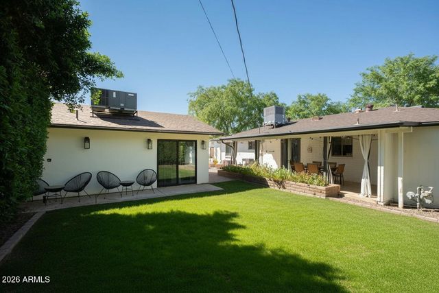 4813 E FAIRMOUNT Avenue, Phoenix, AZ 85018