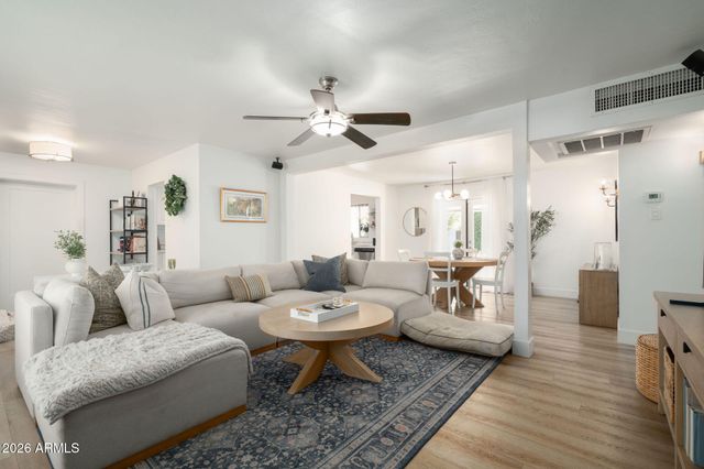 4813 E FAIRMOUNT Avenue, Phoenix, AZ 85018