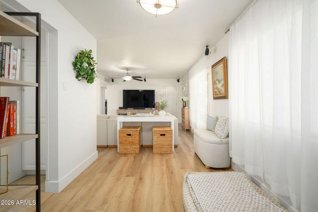 4813 E FAIRMOUNT Avenue, Phoenix, AZ 85018