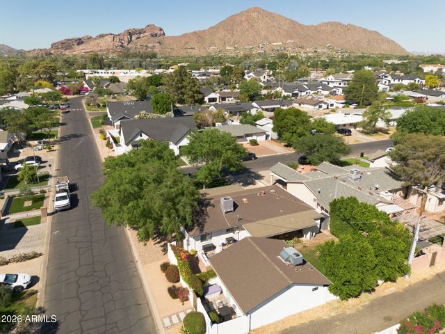 4813 E FAIRMOUNT Avenue, Phoenix, AZ 85018
