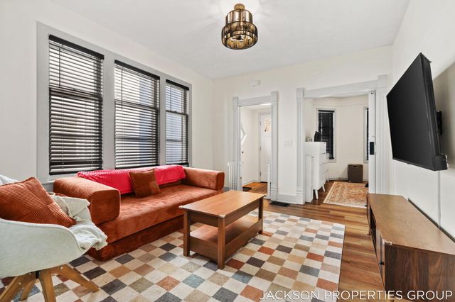 224 Spencer Street NE, Grand Rapids, MI 49505