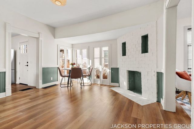 224 Spencer Street NE, Grand Rapids, MI 49505