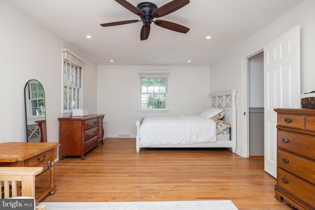 104 DELVIEW DR, Wilmington, DE 19810