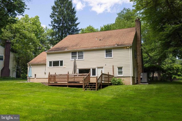 104 DELVIEW DR, Wilmington, DE 19810