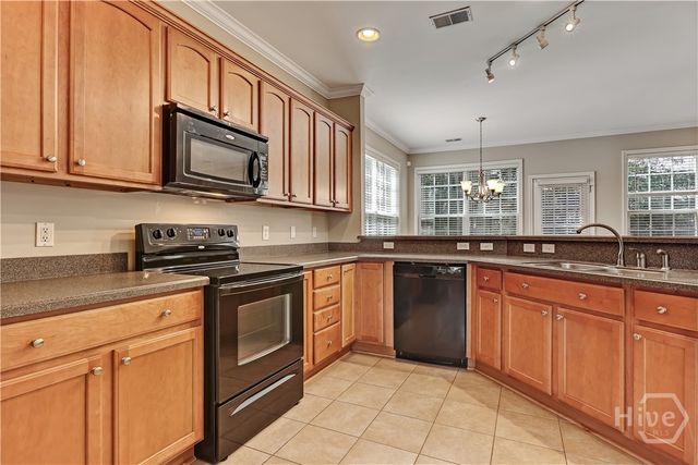 8 Longberry Lane, Savannah, GA 31419