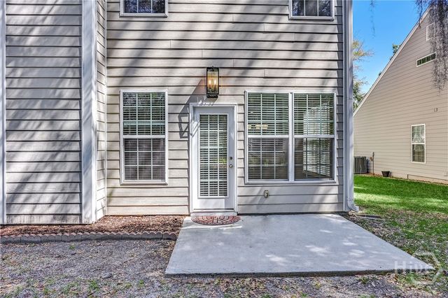 8 Longberry Lane, Savannah, GA 31419