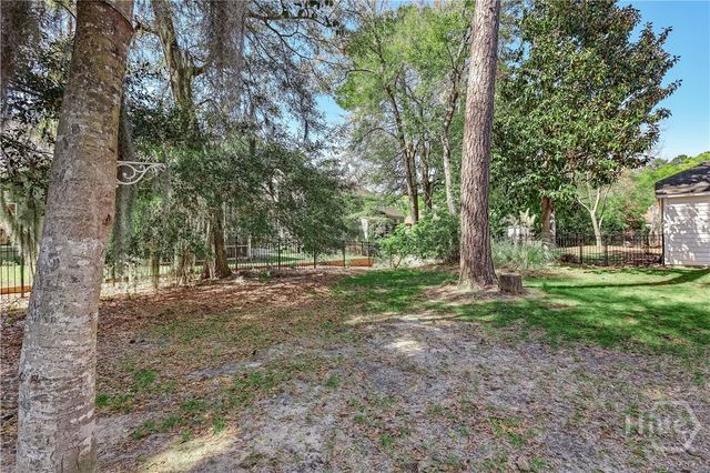 8 Longberry Lane, Savannah, GA 31419