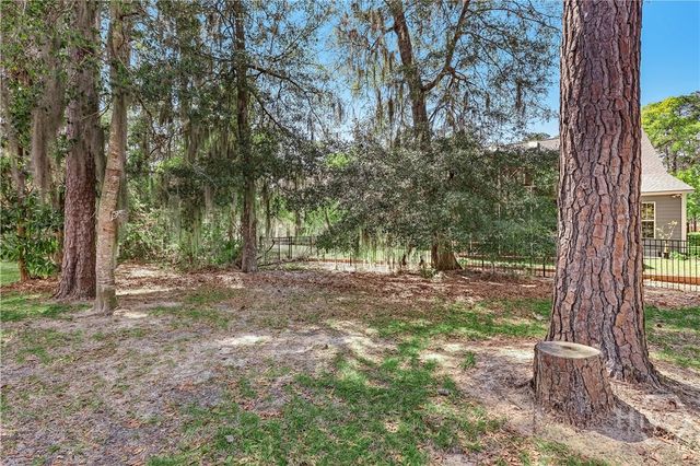 8 Longberry Lane, Savannah, GA 31419