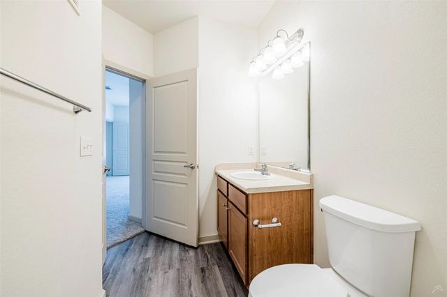 8515 S Interstate 35 RD 11233, Austin, TX 78744