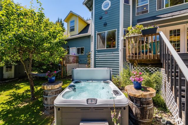 430 Rainbow Drive, Sedro Woolley, WA 98284