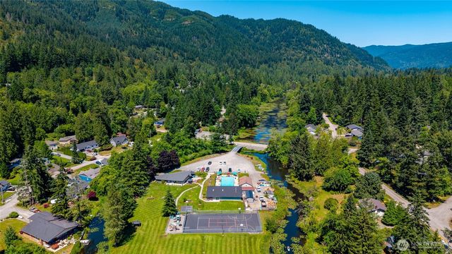430 Rainbow Drive, Sedro Woolley, WA 98284