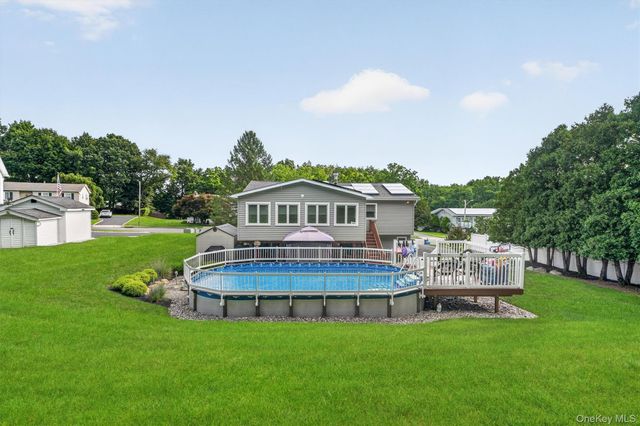 10 Pine Drive, Stony Point, NY 10980