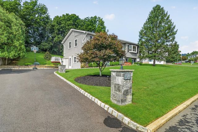 10 Pine Drive, Stony Point, NY 10980