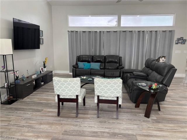 11670 Pine Hammock CIR, Fort Myers, FL 33919