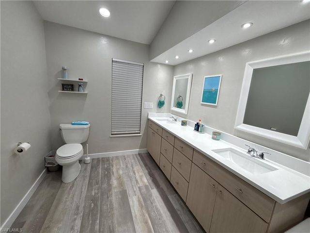 11670 Pine Hammock CIR, Fort Myers, FL 33919