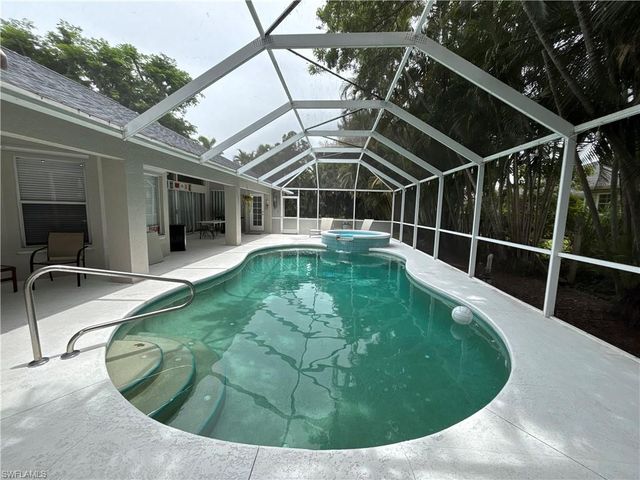 11670 Pine Hammock CIR, Fort Myers, FL 33919