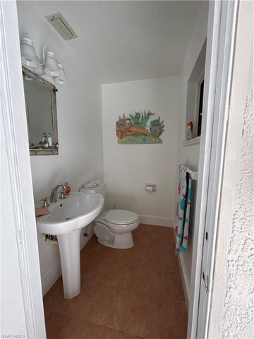 11670 Pine Hammock CIR, Fort Myers, FL 33919