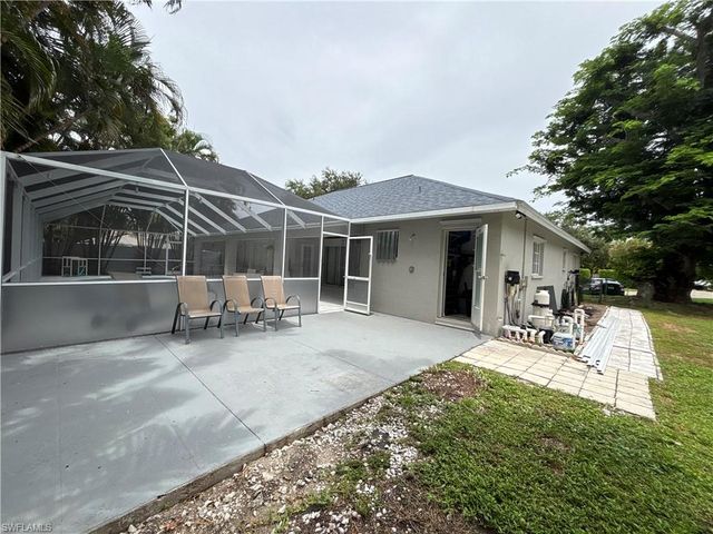 11670 Pine Hammock CIR, Fort Myers, FL 33919