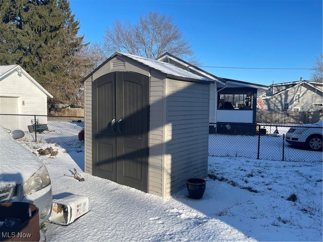 13578 Bandy Road, Alliance, OH 44601