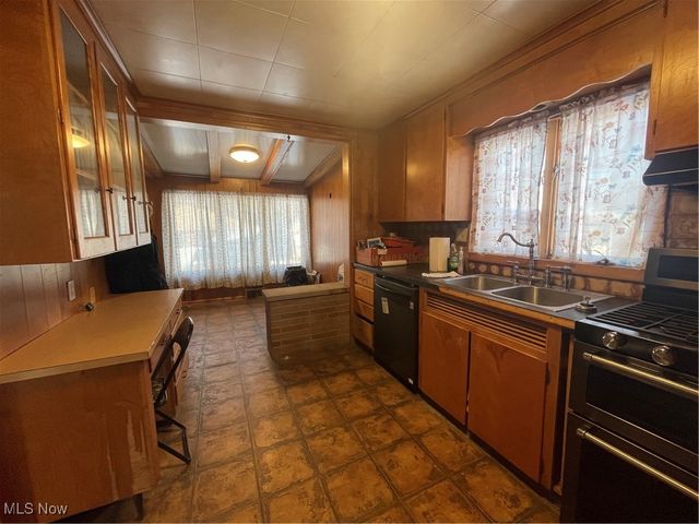 13578 Bandy Road, Alliance, OH 44601