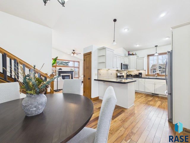 4069 S Tuscany Ct Court, Sioux Falls, SD 57103