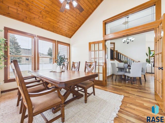 4069 S Tuscany Ct Court, Sioux Falls, SD 57103