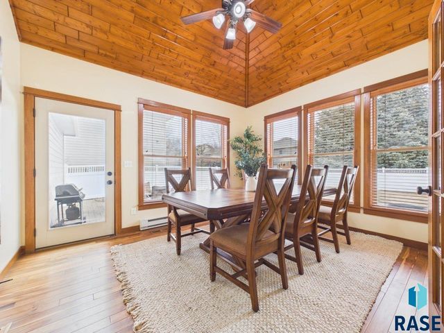 4069 S Tuscany Ct Court, Sioux Falls, SD 57103