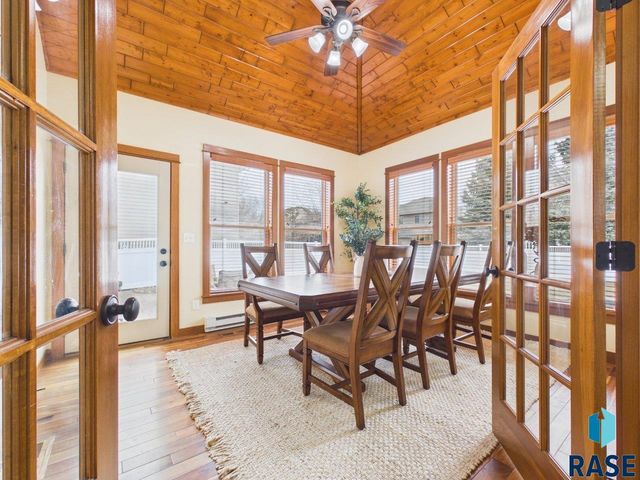 4069 S Tuscany Ct Court, Sioux Falls, SD 57103