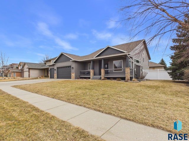 4069 S Tuscany Ct Court, Sioux Falls, SD 57103